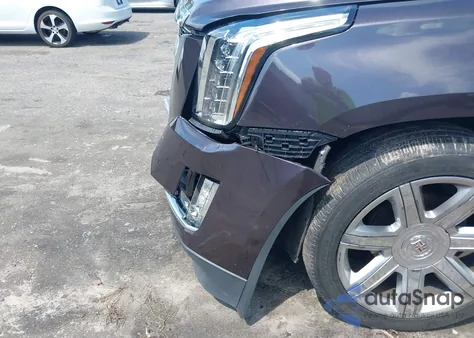 2015 Cadillac Escalade Premium z USA, uszkodzony, nr VIN 1GYS4CKJ7FR152473